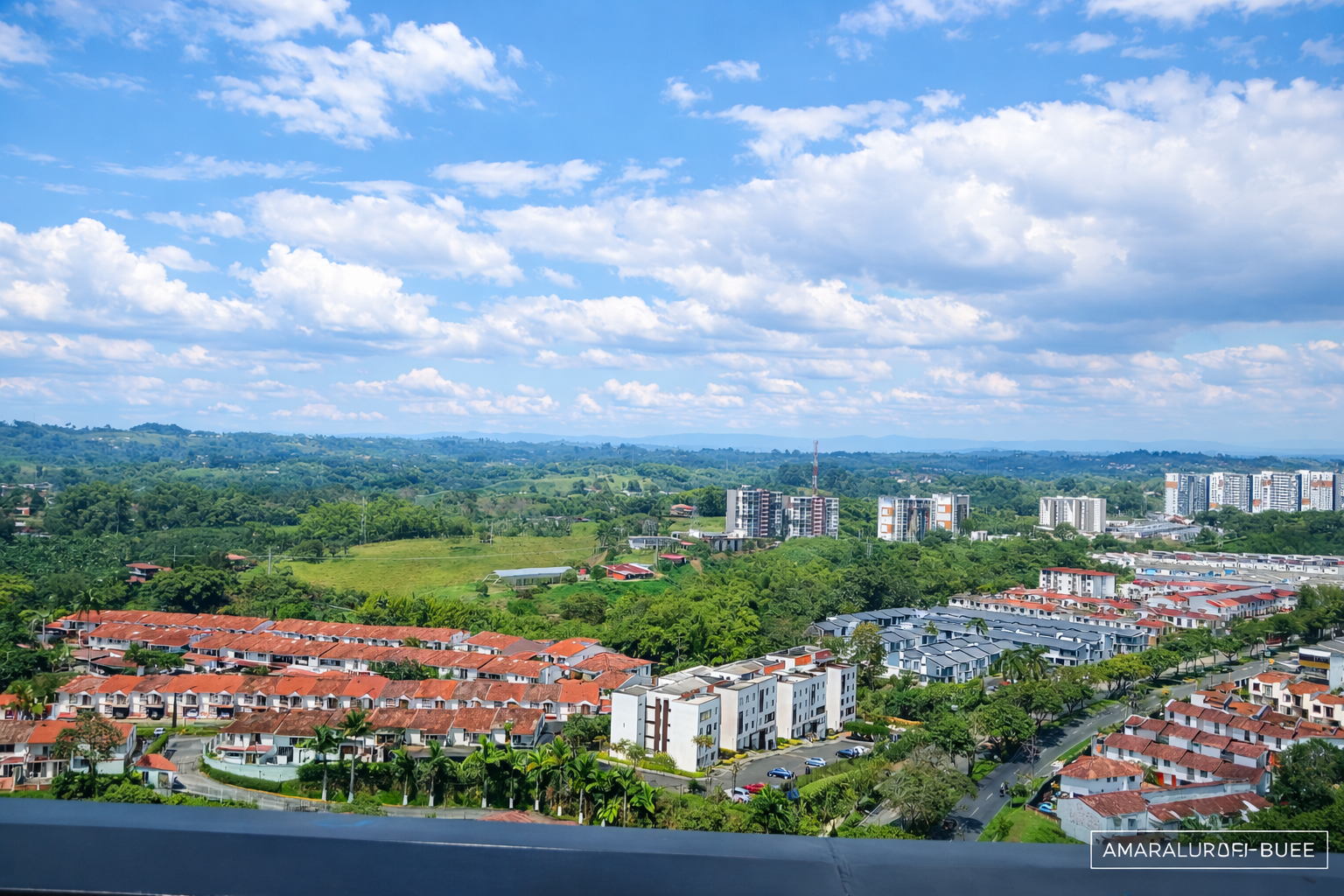 Rooftop: piscina y gimnasio